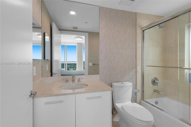 2711 S Ocean Dr 2701, Hollywood, FL 33019