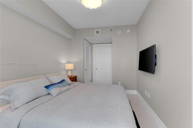 2711 S Ocean Dr 2701, Hollywood, FL 33019