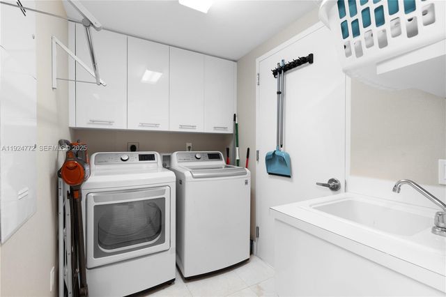 2711 S Ocean Dr 2701, Hollywood, FL 33019