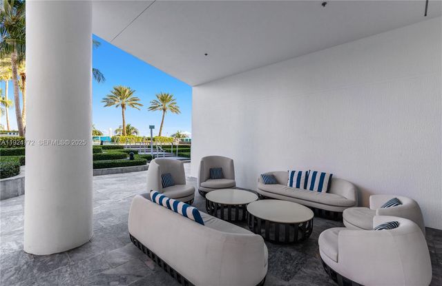 2711 S Ocean Dr 2701, Hollywood, FL 33019