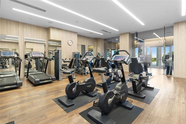 2711 S Ocean Dr 2701, Hollywood, FL 33019