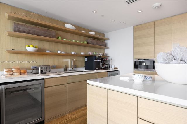 2711 S Ocean Dr 2701, Hollywood, FL 33019