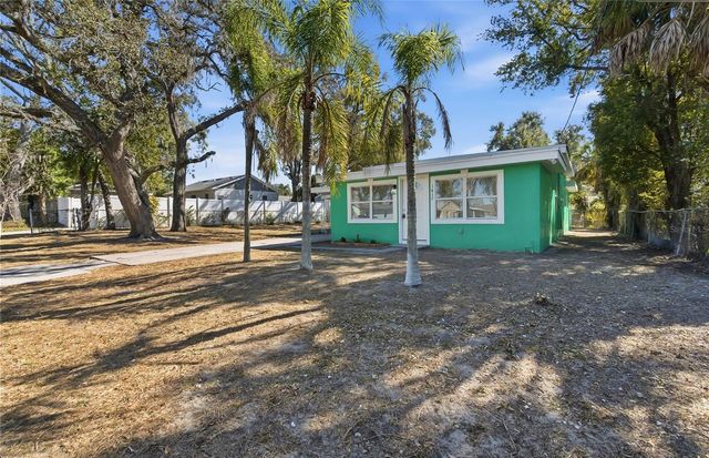 1817 E YUKON STREET, Tampa, FL 33604