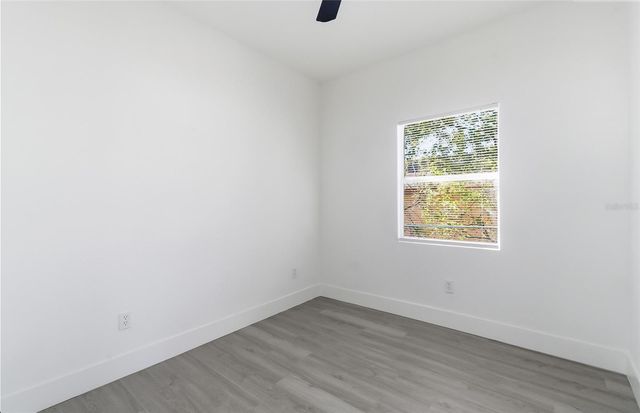 1817 E YUKON STREET, Tampa, FL 33604