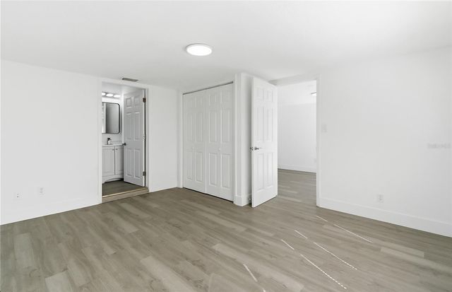 1817 E YUKON STREET, Tampa, FL 33604