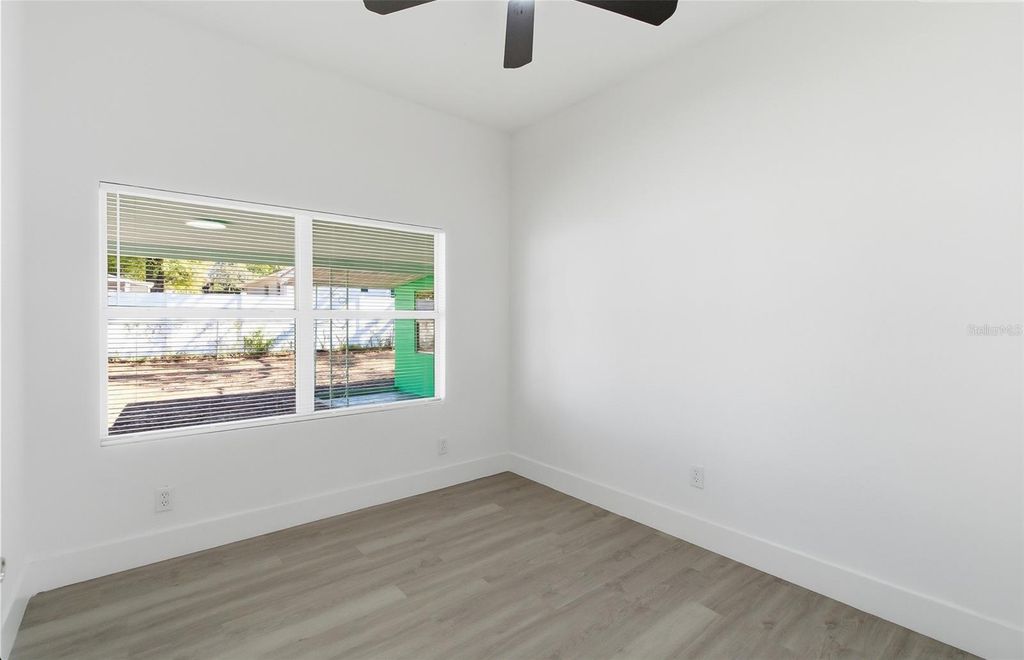 Image 12 of property listing at 1817 E YUKON STREET, Tampa, FL 33604