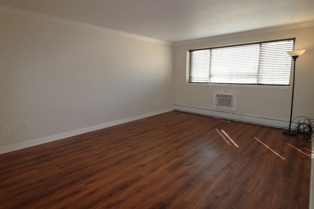 3120 Hennepin Avenue 103, Minneapolis, MN 55408 — photo 2
