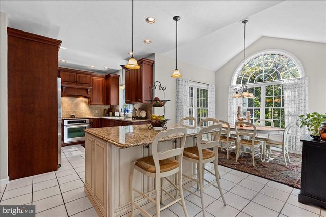 3688 PLEASANT VALLEY RD, York, PA 17406