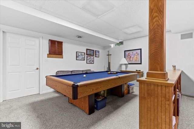 3688 PLEASANT VALLEY RD, York, PA 17406