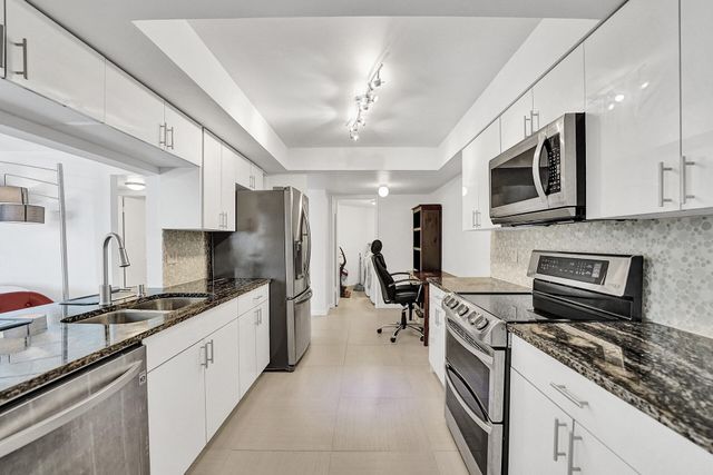 2255 Lindell Boulevard 4303, Delray Beach, FL 33444