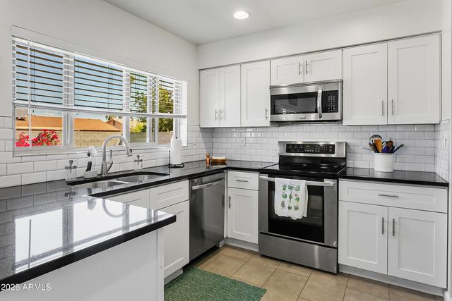 1028 W MINTON Drive, Tempe, AZ 85282