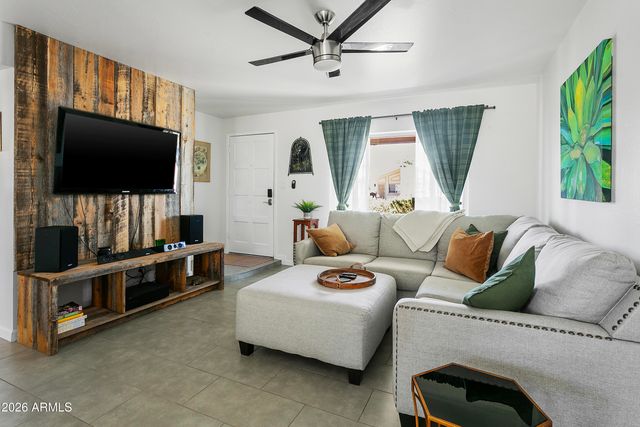 1028 W MINTON Drive, Tempe, AZ 85282