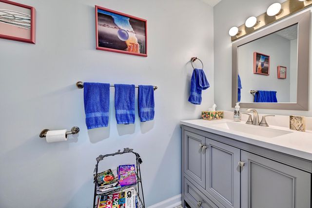 8657 Valleyview Drive, Florence, KY 41042