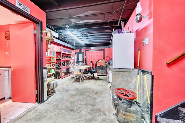 8657 Valleyview Drive, Florence, KY 41042