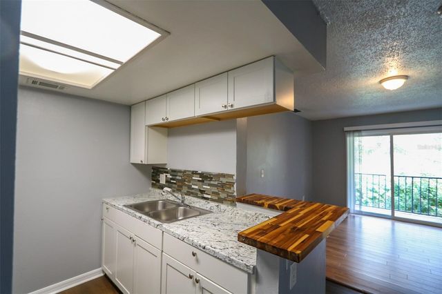 1810 E 143RD AVENUE 3, Tampa, FL 33613