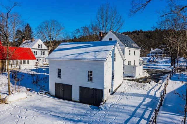 593 New Hampshire Route 10, Orford, NH 03777