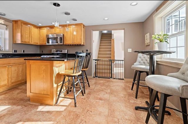 593 New Hampshire Route 10, Orford, NH 03777