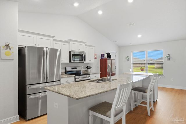 6512 Benelli Dr, Milton, FL 32570