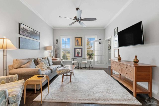 5696 Abbington Ln, Milton, FL 32583