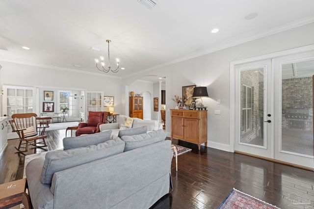 5696 Abbington Ln, Milton, FL 32583