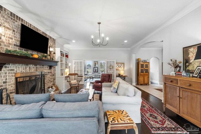 5696 Abbington Ln, Milton, FL 32583