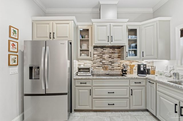 5696 Abbington Ln, Milton, FL 32583