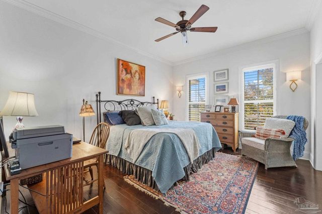 5696 Abbington Ln, Milton, FL 32583