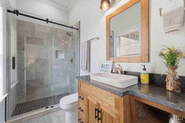 5696 Abbington Ln, Milton, FL 32583