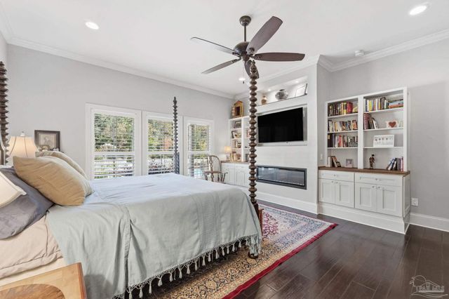 5696 Abbington Ln, Milton, FL 32583