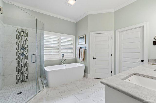 5696 Abbington Ln, Milton, FL 32583