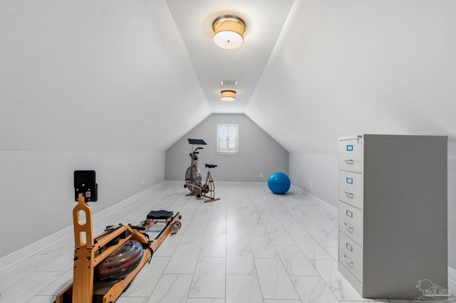 5696 Abbington Ln, Milton, FL 32583