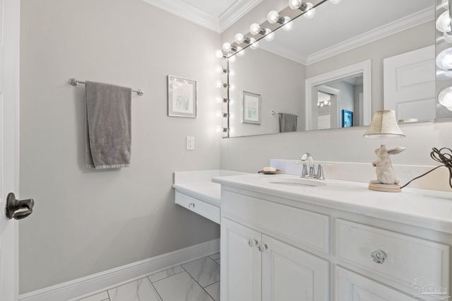 5696 Abbington Ln, Milton, FL 32583