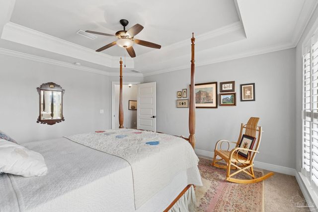 5696 Abbington Ln, Milton, FL 32583