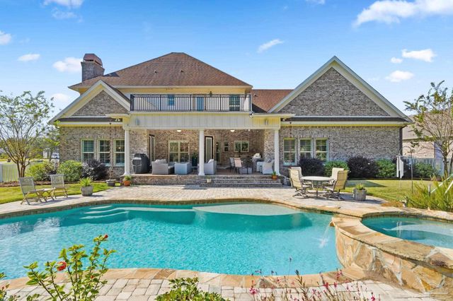 5696 Abbington Ln, Milton, FL 32583