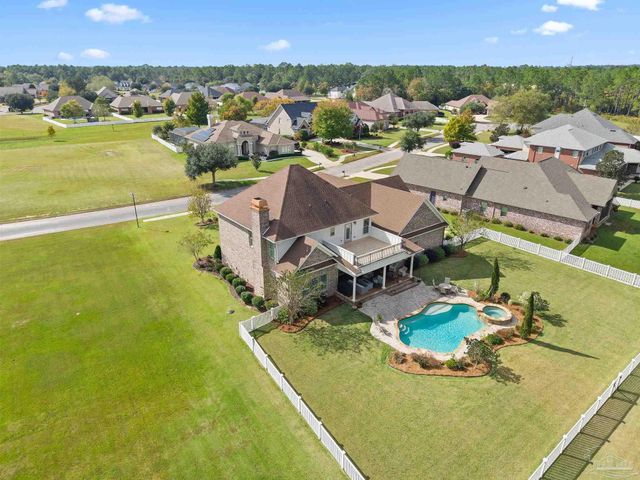 5696 Abbington Ln, Milton, FL 32583