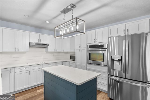 2117 Lakeview Parkway, Villa Rica, GA 30180