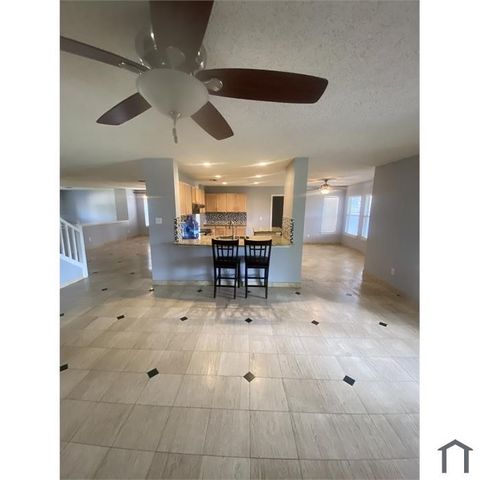 2001 Barton Springs Drive, Corinth, TX 76210