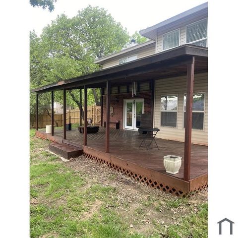 2001 Barton Springs Drive, Corinth, TX 76210