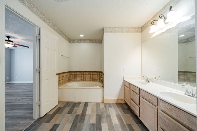 2001 Barton Springs Drive, Corinth, TX 76210