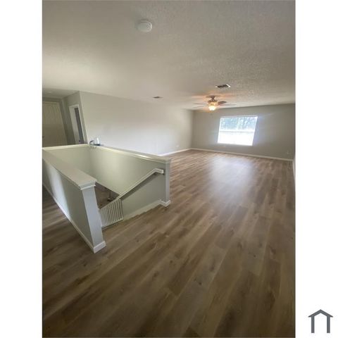 2001 Barton Springs Drive, Corinth, TX 76210