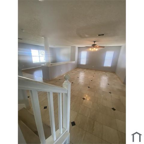 2001 Barton Springs Drive, Corinth, TX 76210