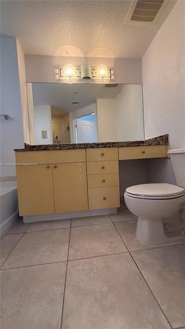 1830 Radius Drive 915, Hollywood, FL 33020