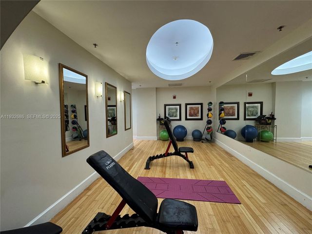1830 Radius Drive 915, Hollywood, FL 33020