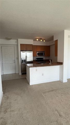 1830 Radius Drive 915, Hollywood, FL 33020