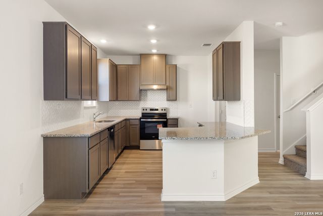 9406 BIRCH BARK BEND, San Antonio, TX 78221