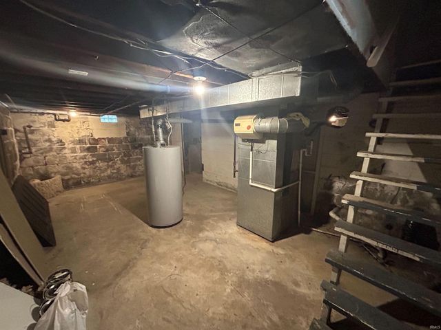 345 W Packard Avenue, Fort Wayne, IN 46807