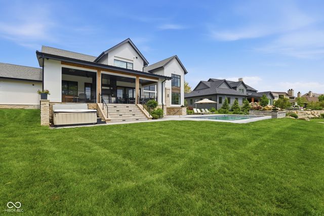 15377 Grassy Creek Lane, Carmel, IN 46033