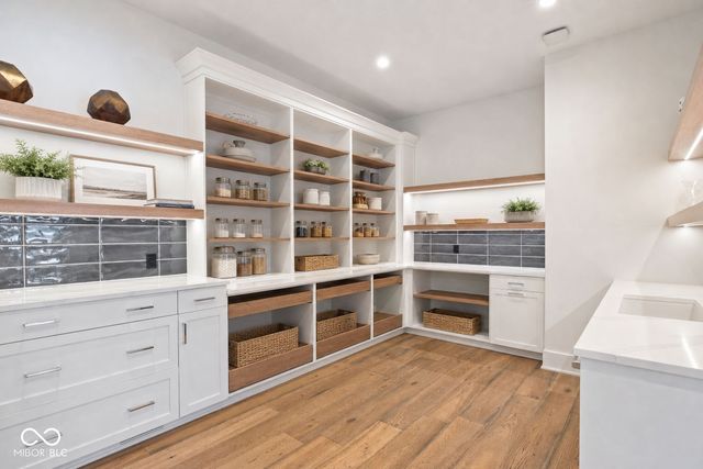 15377 Grassy Creek Lane, Carmel, IN 46033