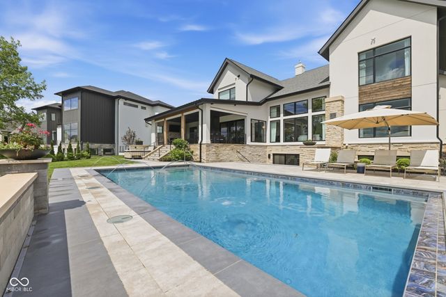 15377 Grassy Creek Lane, Carmel, IN 46033