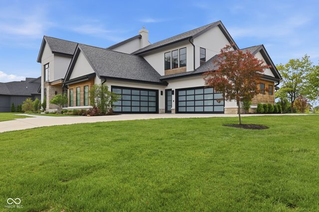 15377 Grassy Creek Lane, Carmel, IN 46033